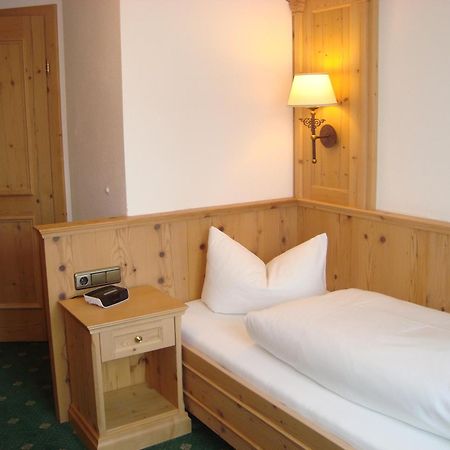 Gasthof & Hotel Jaegerwirt Aufhofen Εξωτερικό φωτογραφία